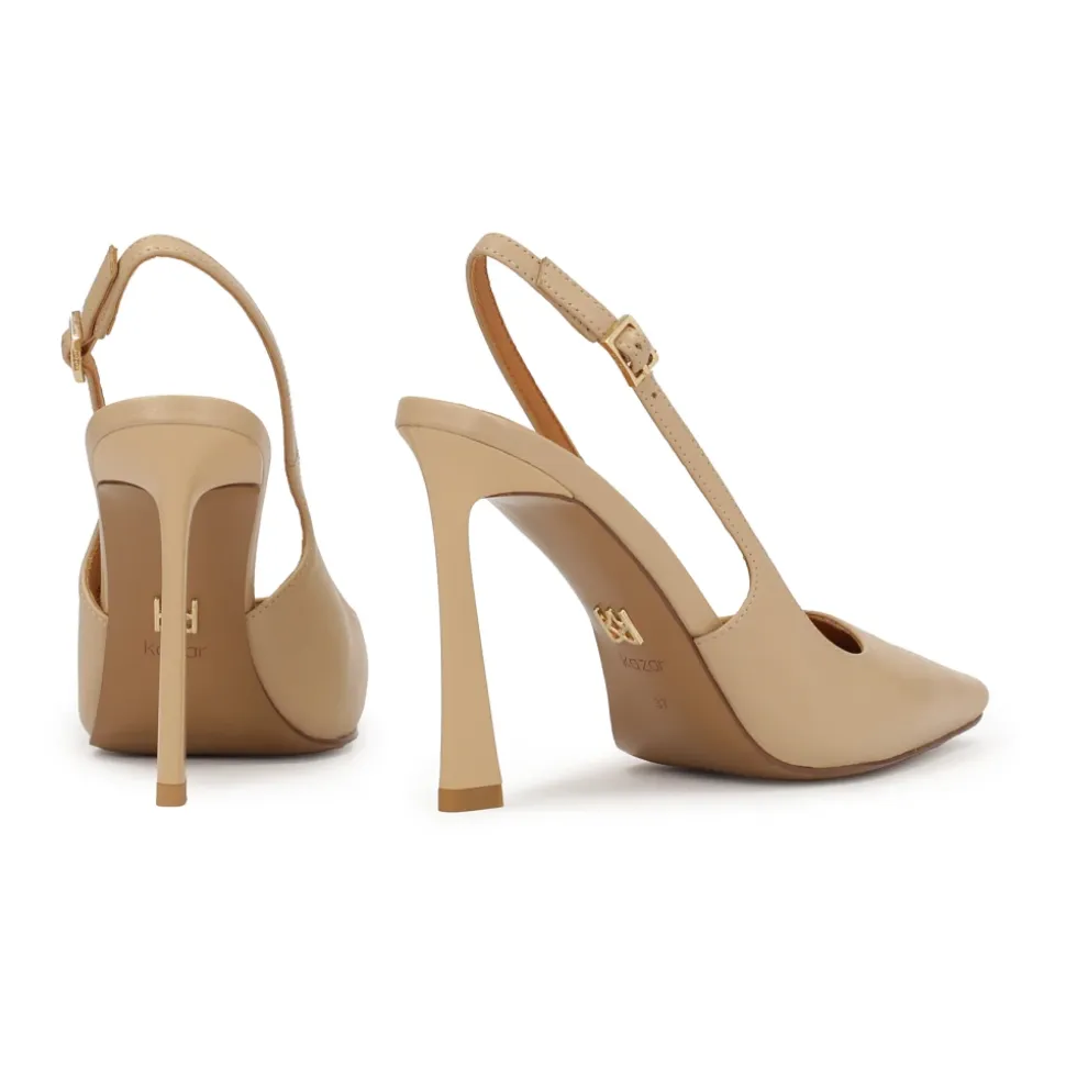 Beige pumps met een unieke hak