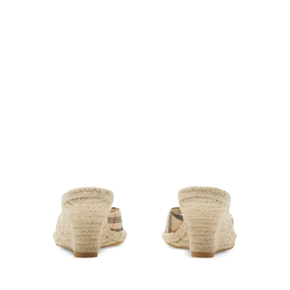Beige Slip-On Sleehakken met Ruitpatroon