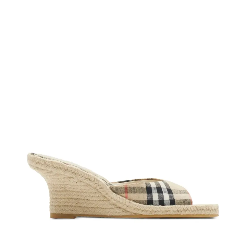 Beige Slip-On Sleehakken met Ruitpatroon