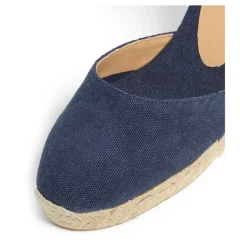 Carol gewassen katoenen espadrilles met enkelbandje met zijdelingse metalen gesp en 7 cm sleehak.