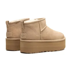 Classic Ultra Mini Platform Laarzen Sand