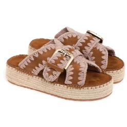 Clog Eskimo Platform