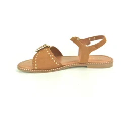 Cognac suède Sand.+ studs