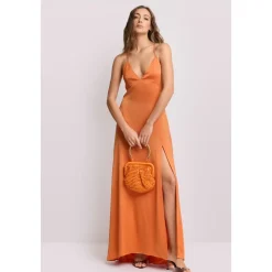 Jurk van satijnlook stof