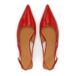 Rode gelakte pumps met blootgestelde hak