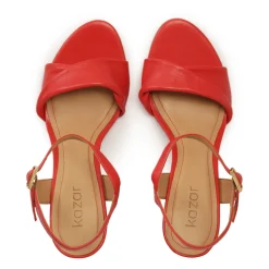 Rode sandalen met hak