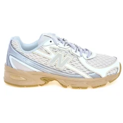 740 Sneaker
