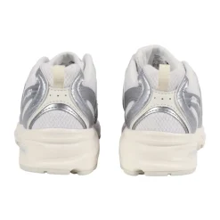530 Sneaker