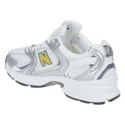 530 Sneakers