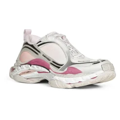 Triple S.2 Gradient Sneaker