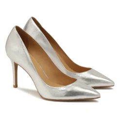 Zilveren leren minimalistische pumps