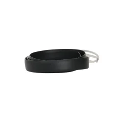 Zwarte leren riem met ovale metalen gesp en strass steentjes