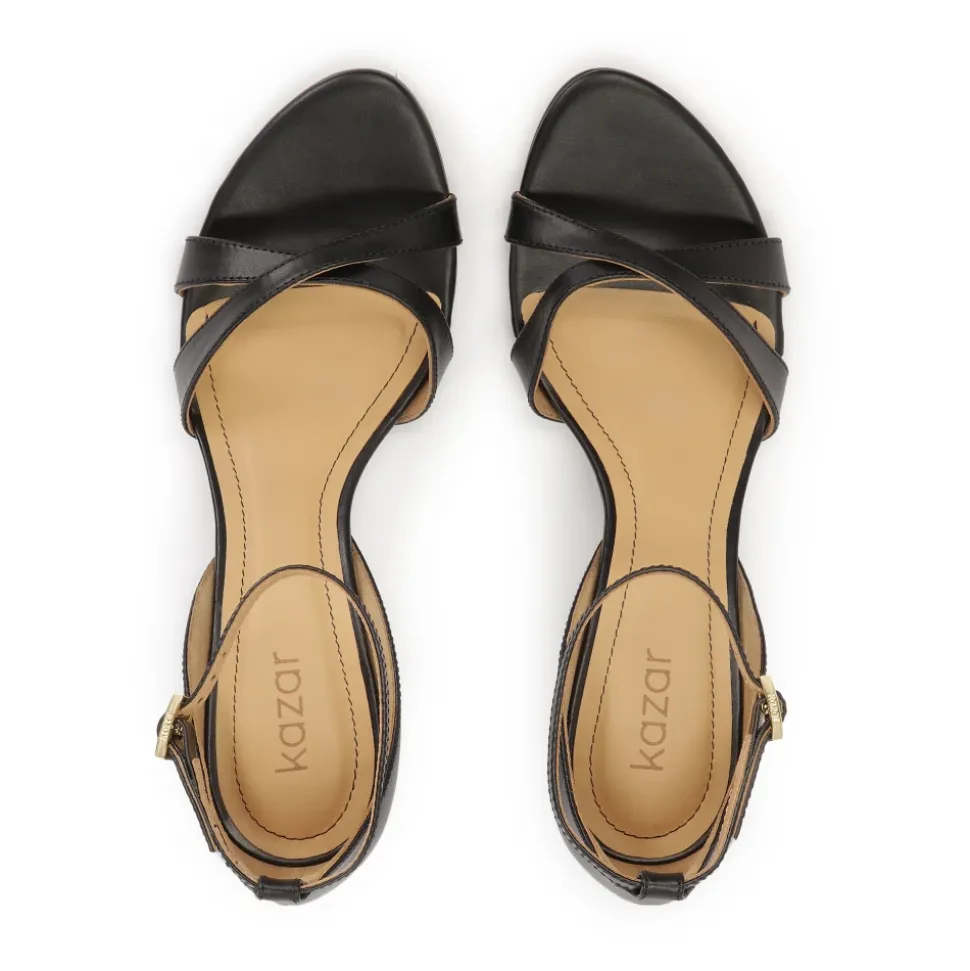 Zwarte sandalen met volledige hak
