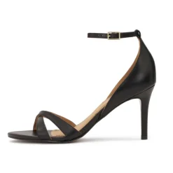 Zwarte sandalen met volledige hak