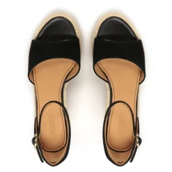 Zwarte suède sleehak sandalen op een platform